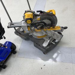Dewalt Mitre Saw