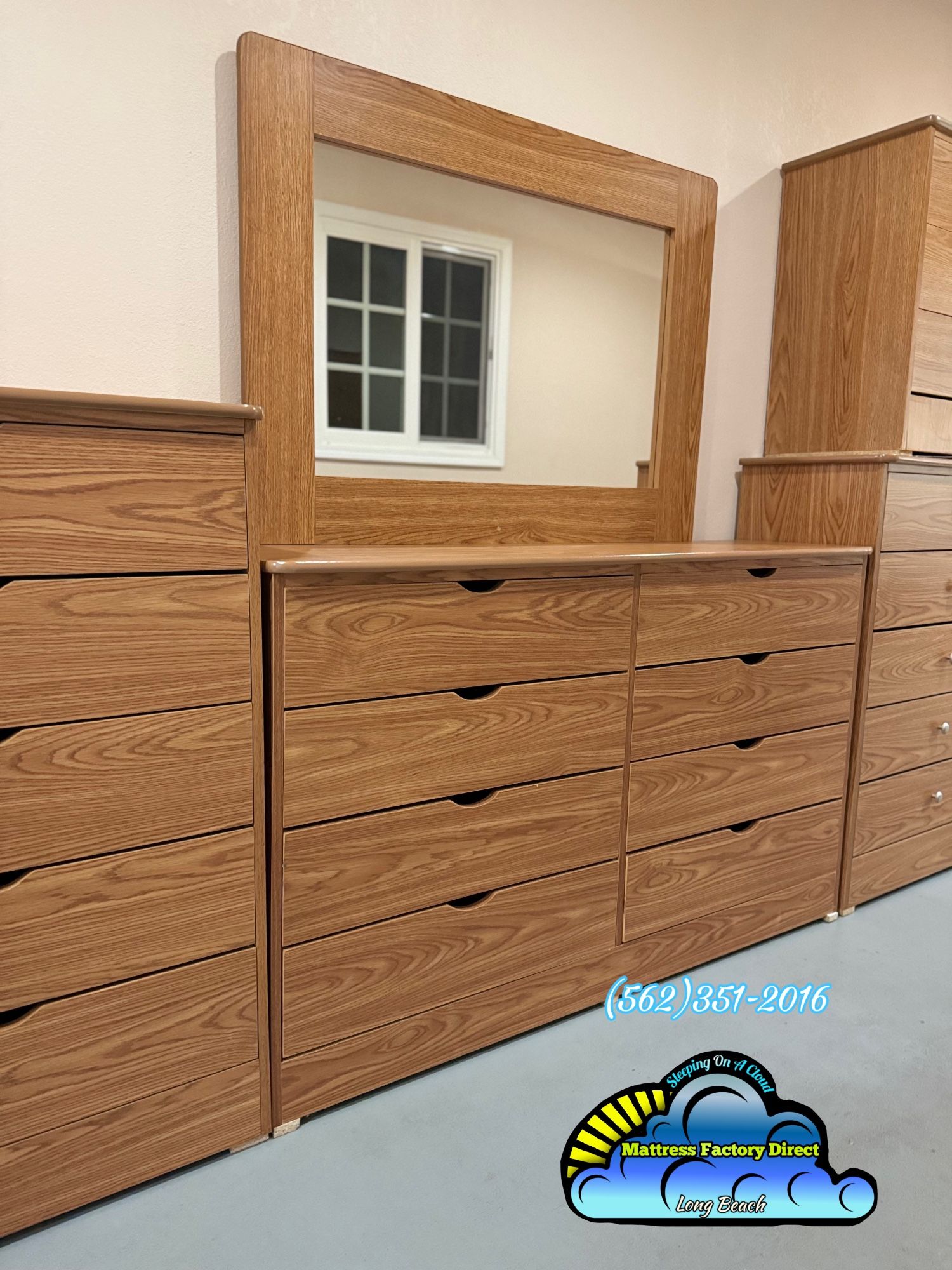 Oak Wood Dresser Set w/ Mirror