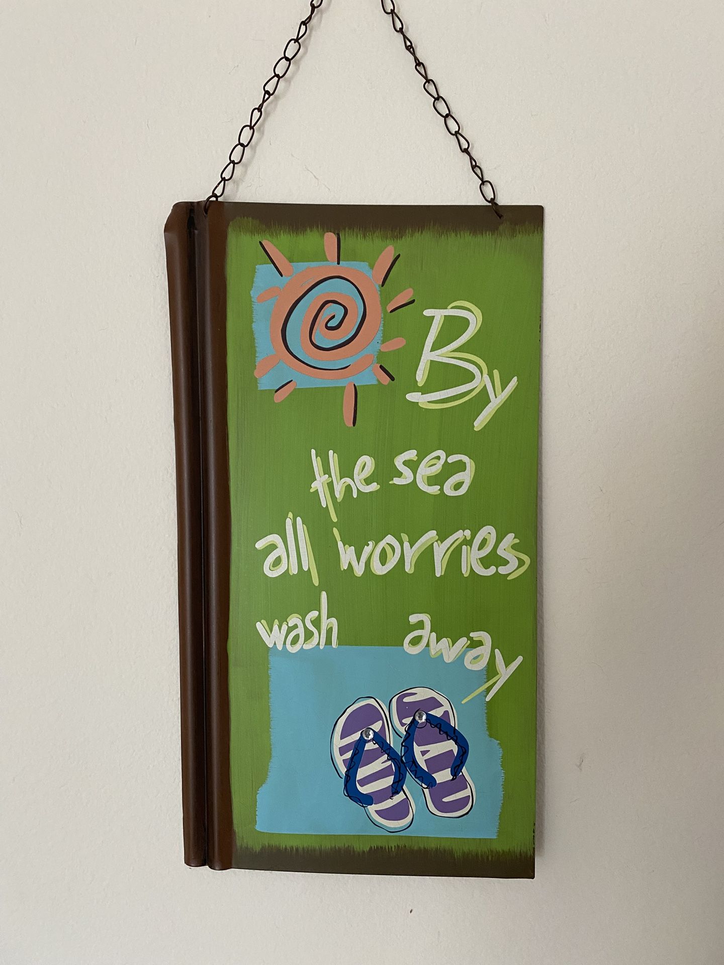 Pictures/wall Decor - Must Go Today