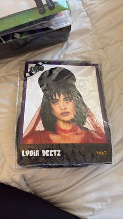 Lydia DeetzWig Halloween costume