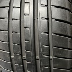 1 llanta 245/35R20 GOODYEAR EAGLE F1 MOE RUN FLATS