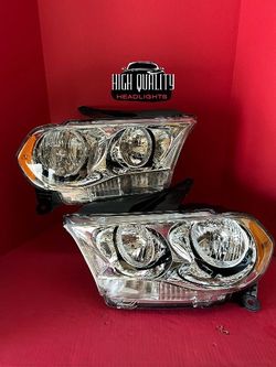 Dodge Durango 2011-2013 headlights