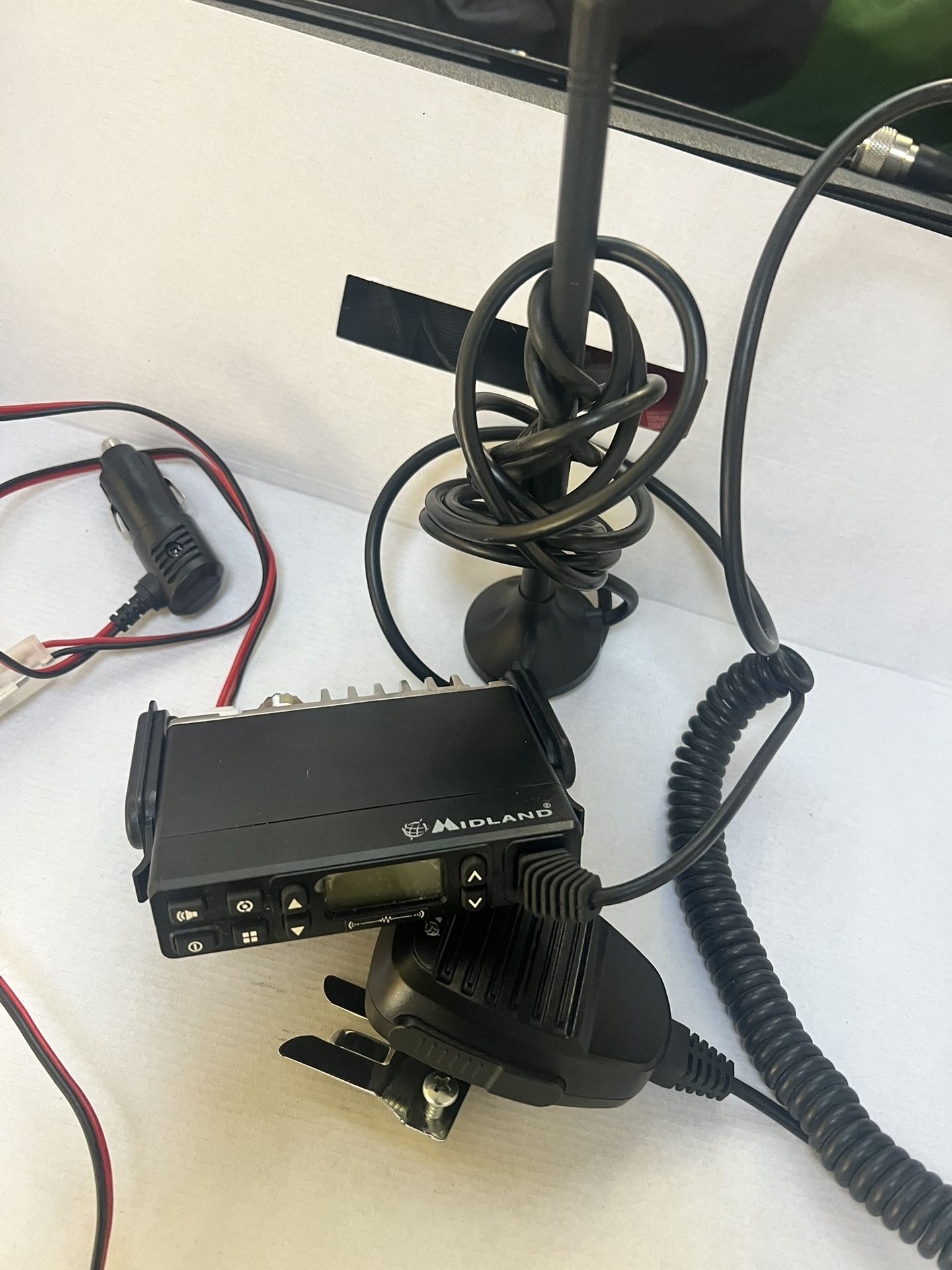 Midland Mini Cb With Antenna