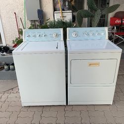 Washer And Gas Dryer 