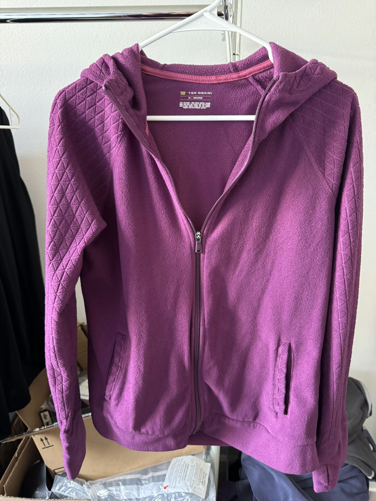 Women’s Fleece Sweatshirt