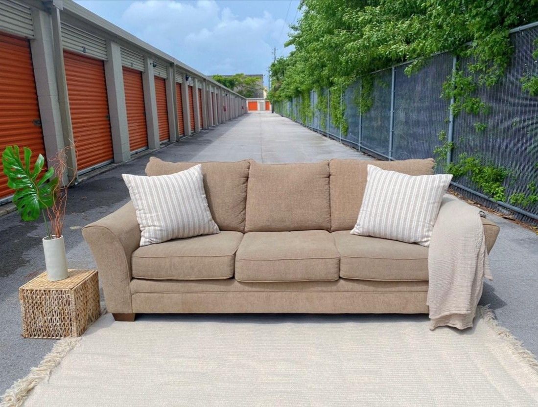 Beautiful Beige Brown 3 Seater Sofa Couch