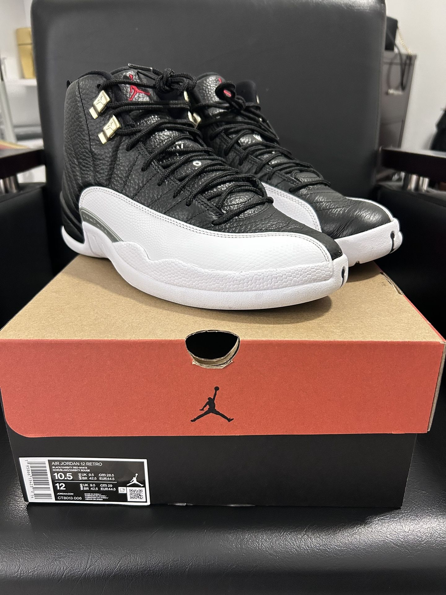 Jordan 12 Low Playoffs Size 10.5 for Sale in Phoenix, AZ - OfferUp