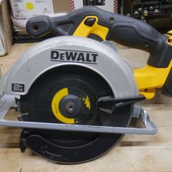 Dewalt Circular Saw DCS393  w 1 battery DCB(contact info removed)47-1 
