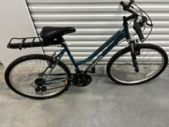 Roadmaster Granite Peak 18-speed Bike
