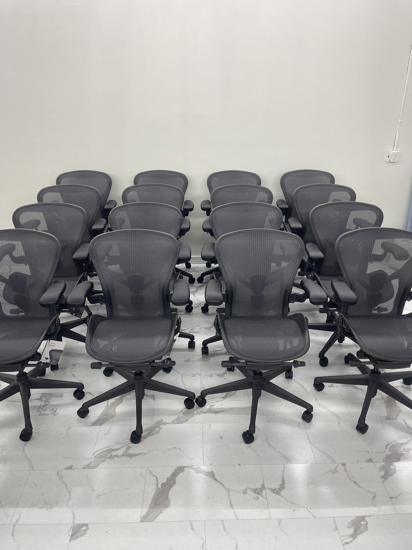 🔥BRAND NEW HERMAN MILLER REMASTERED AERON CHAIRS SIZE B FULLY
