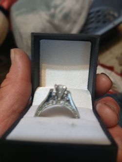 REAL SILVER WEDDING RING  $100  SIZE 88