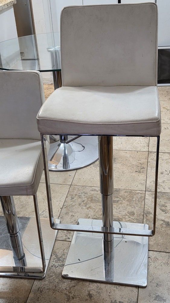 Jensen Lewis White Leather Adjustable Bar/Counter/Dining Chairs