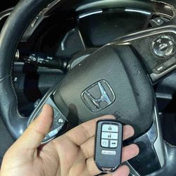 Cer.ra.jero a domicilio para Autos// Al mejor precio