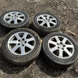 🛞Set Of Tires and Rims 205/60R16 From A Honda Accord