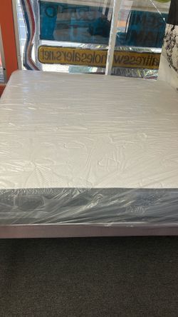 King Mattress Memory Foam Only $250 Everything Must Go!!