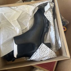 Steve Madden Boots