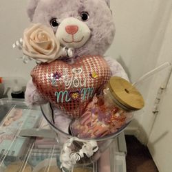 Mother's Day Bear Gift Basket 