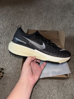Nike Black Invincible Zoom X