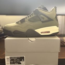 Jordan 4 Retro Undefeated 