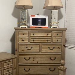 King Size Bedroom Set With Lamps 