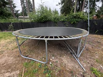Trampoline