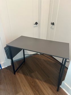 Black Computer / Office Desk