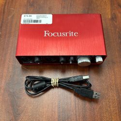 FOCUSRITE INTERFACE MODEL #SCARLETT 2i2