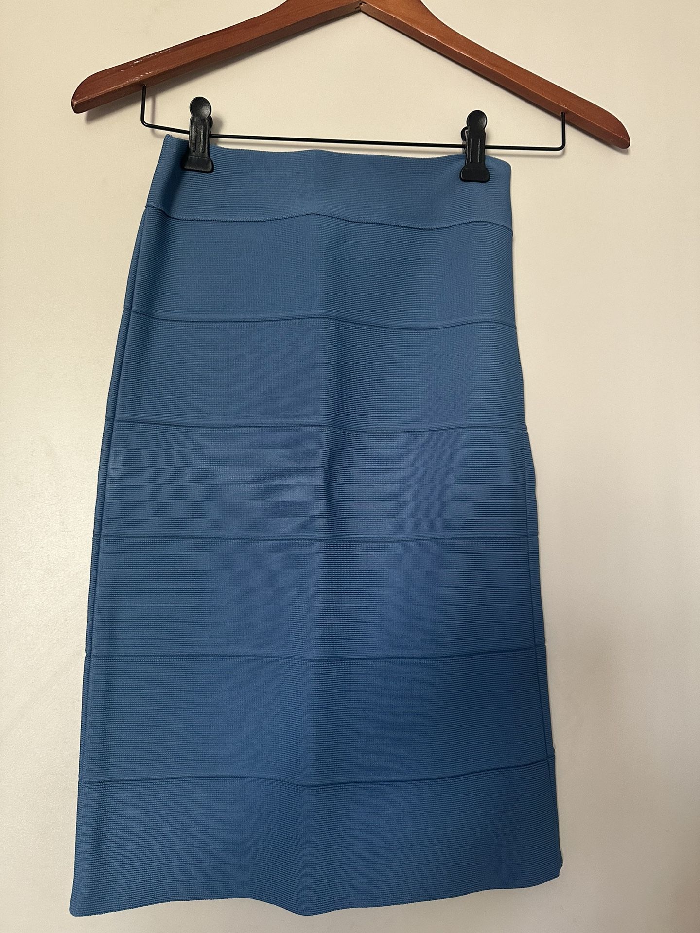 BCBG MAXAZRIA Pencil Skirt S