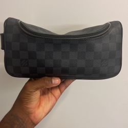 Louis Vuton Toiletry