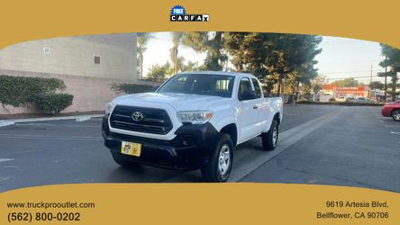 2017 Toyota Tacoma Access Cab