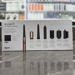 Only $10 Down payment ! Dyson Airwrap I.D Straight + Wavy Special Edition In Amber Silk Color ((Take It Home In Payments/ llévatelo a casa en pagos) 