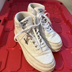 Woman’s Reebok Shoes