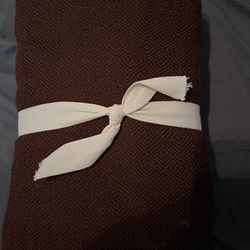 La Calle Alpaca bed  blanket (Rust)