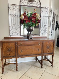 Buffet cabinet 66 x 38 1/2 x 22