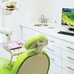 Dental Chair 