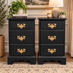 Beautifully Refinished Matching Nightstand Set – Black & Antique Gold ✨
