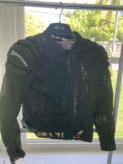 Women ! Size Large! New!!!