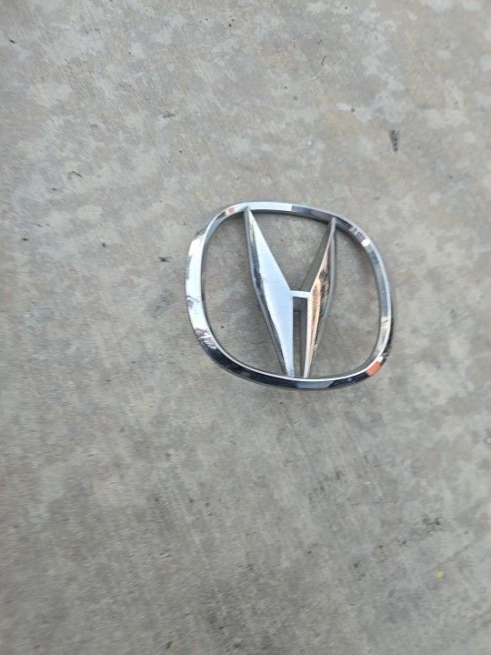Acura Tsx Emblem Grille