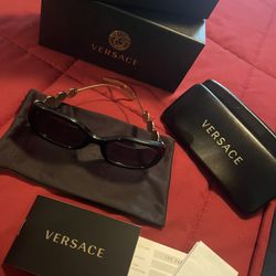 Versace Auténtica glasses