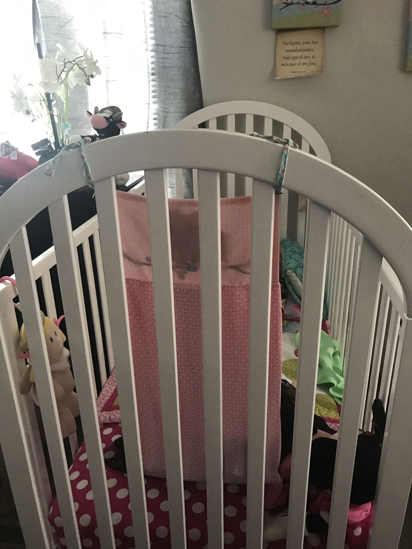 Baby crib