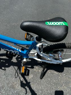 Like New - Woom 3