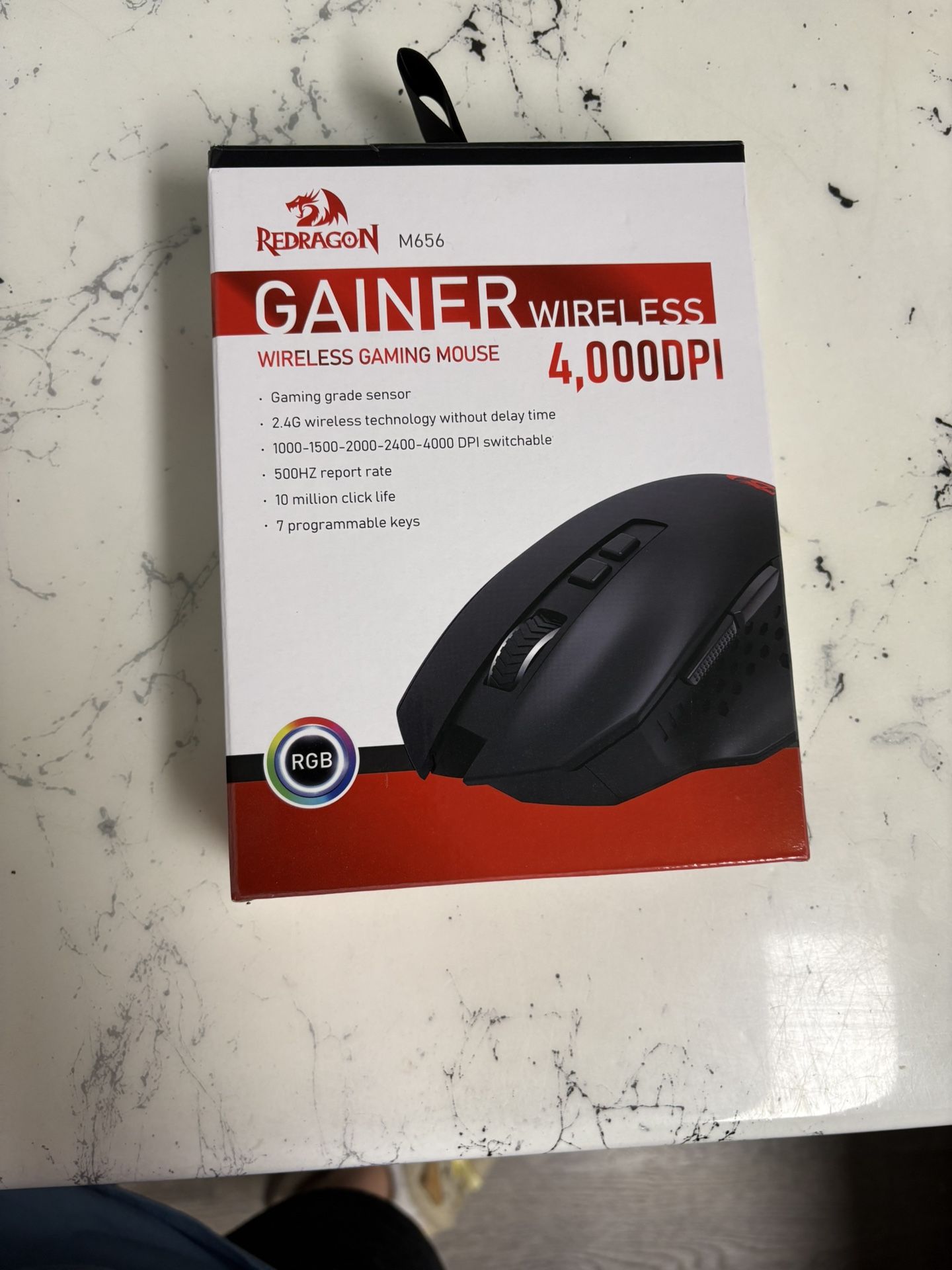 Wireless gaming mouse