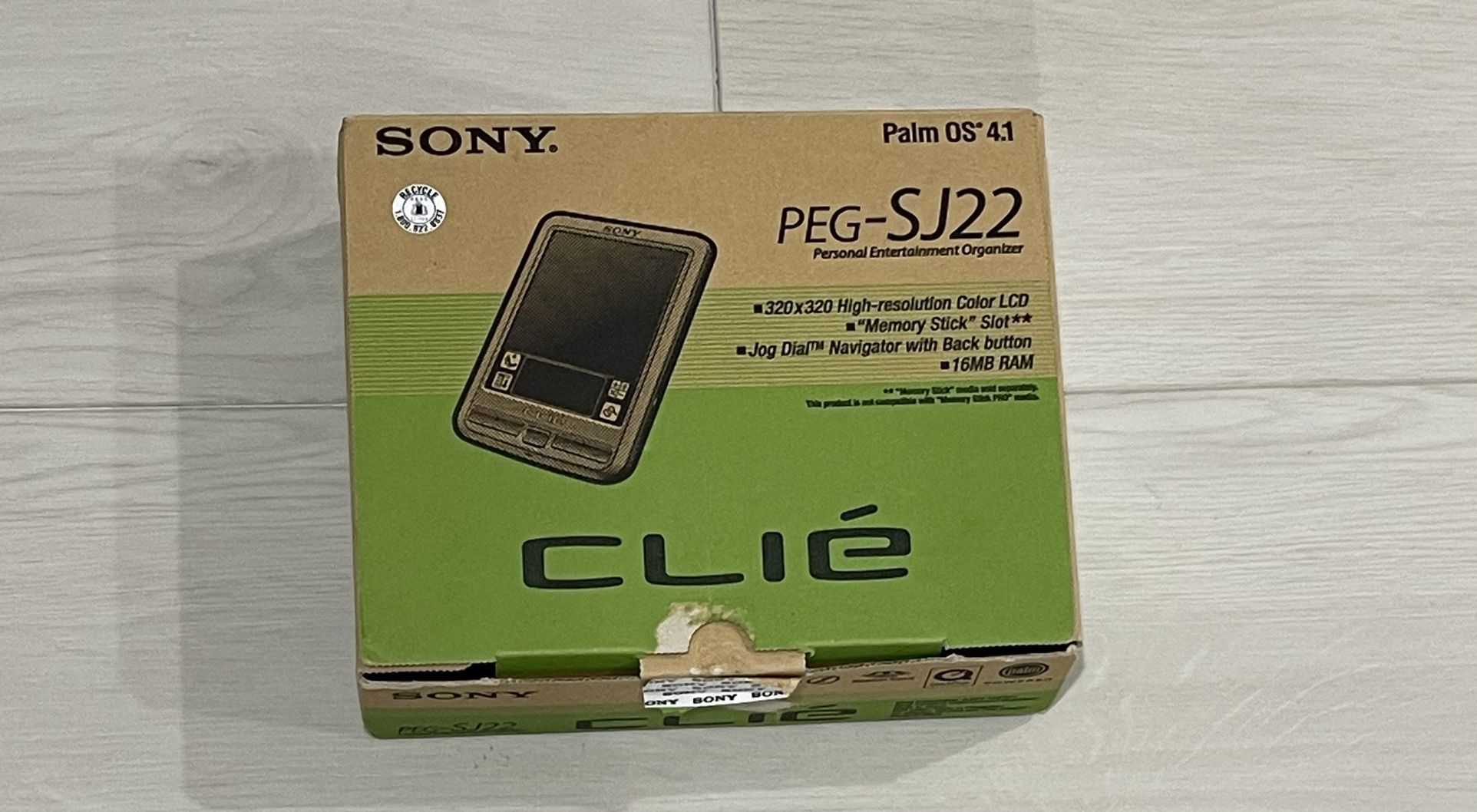 Sony Palm OS 4.1 PEG-SJ22 CliƩ
