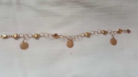 Gold bracelet