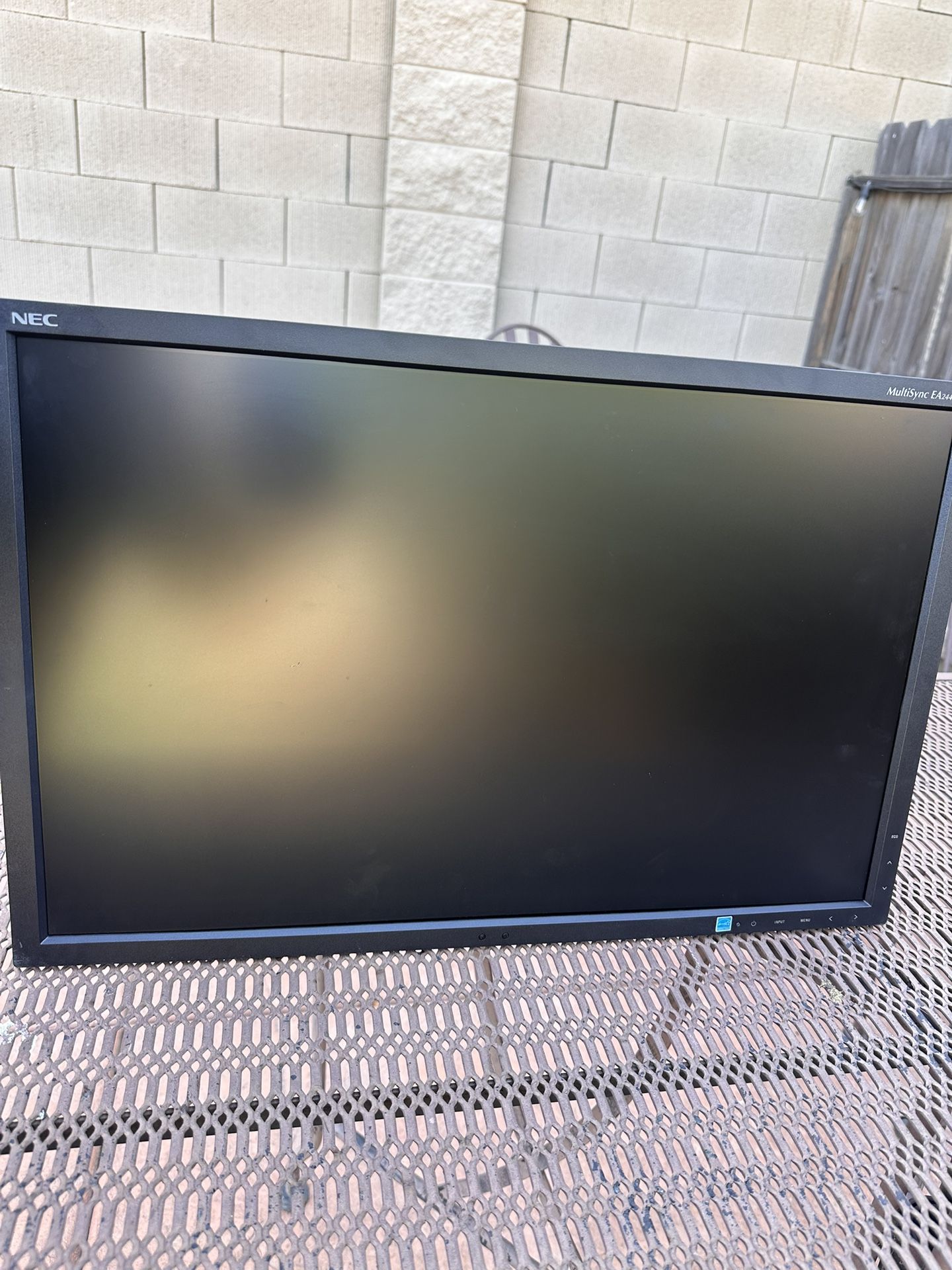NEC EA224wmi-BK LED LCD monitor