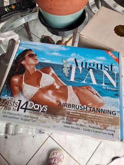 August Tan Airbrush Tanning Kit by Stream