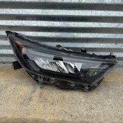 2019-2022 Toyota RAV4 Headlight Oem 