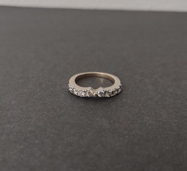 Vintage SETA .925 Sterling Silver & Cubic Zirconia Band Ring Size 8