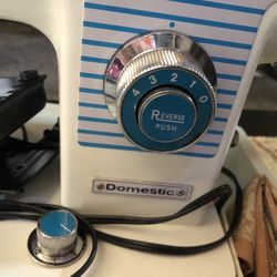Domestic Zig Zag Sewing Machine 