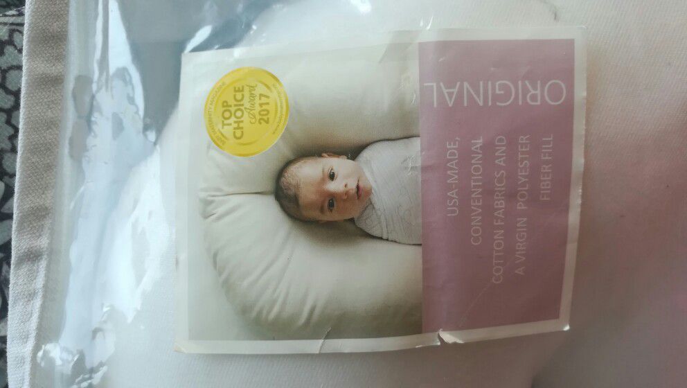 Gently Used Snuggle Me Baby Bed